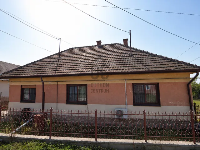 Eladó ház Erdőkertes 130 nm