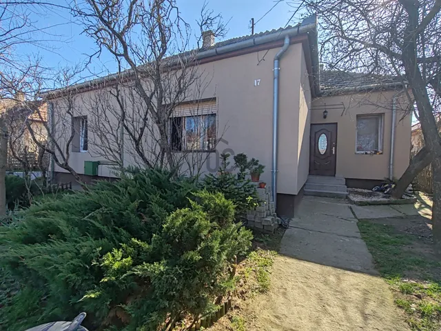 Eladó ház Isaszeg 92 nm