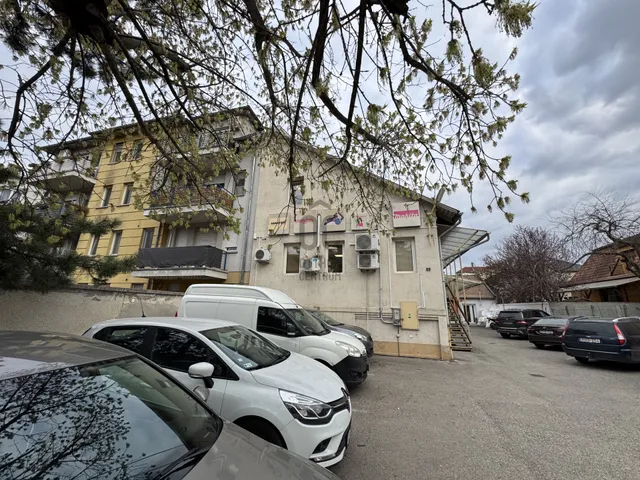 Eladó kereskedelmi és ipari ingatlan Budapest XIV. kerület, Törökőr 380 nm