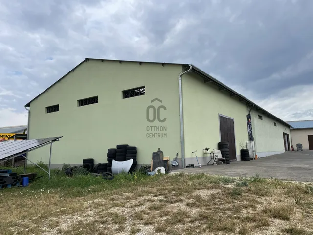 Eladó kereskedelmi és ipari ingatlan Kistarcsa 950 nm