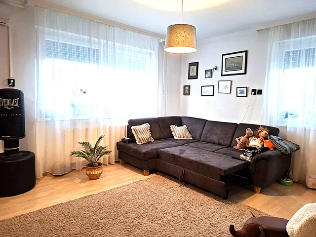 Eladó ház Debrecen, Csapókert 120 nm