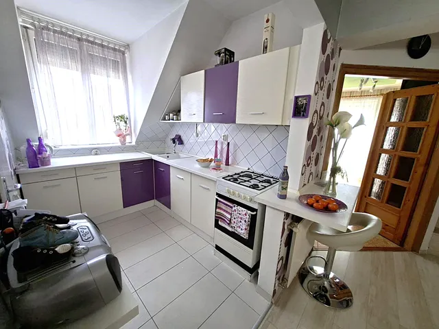 Eladó lakás Debrecen, Hatvan utcai kert 100 nm