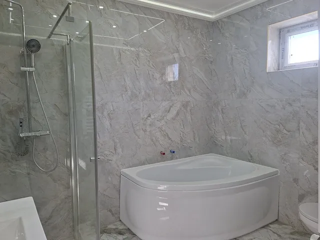 Eladó ház Debrecen, Biharikert 102 nm