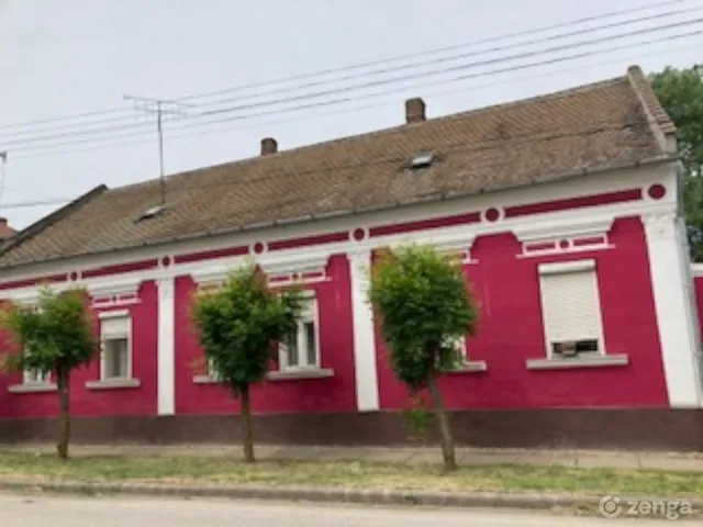 Eladó ház Elek 210 nm