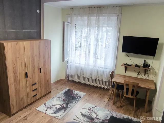 Eladó lakás Budapest I. kerület, Naphegy 30 nm