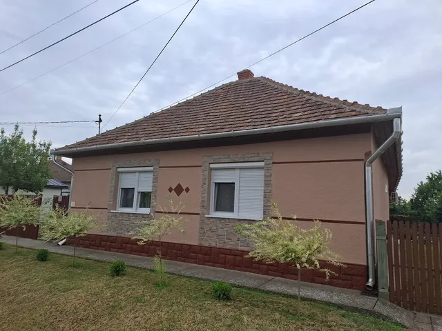 Eladó ház Balmazújváros 84 nm