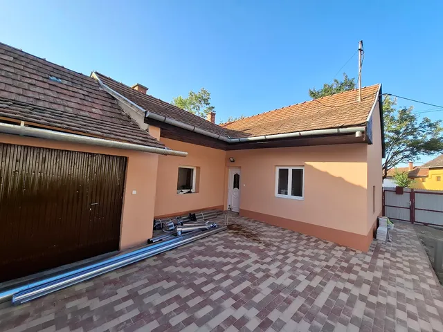 Eladó ház Hajdúszoboszló 140 nm