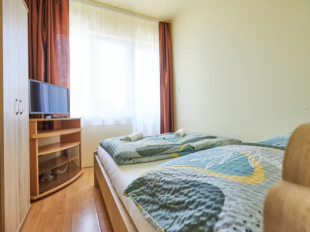 Eladó üdülő és hétvégi ház Hajdúszoboszló, tulipán 90 nm