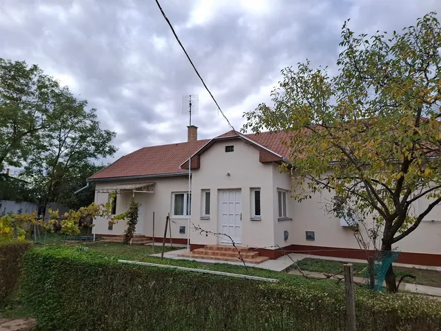 Eladó ház Hajdúszoboszló 74 nm