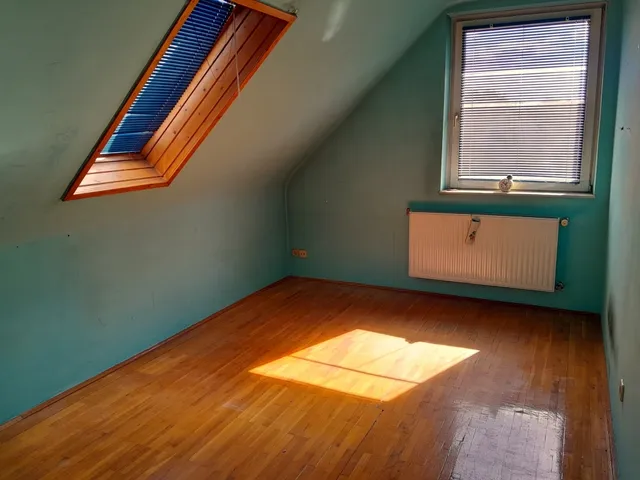 Eladó ház Debrecen, Szabadságtelep 210 nm