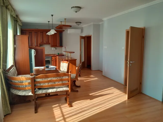 Eladó lakás Debrecen, Belváros 68 nm