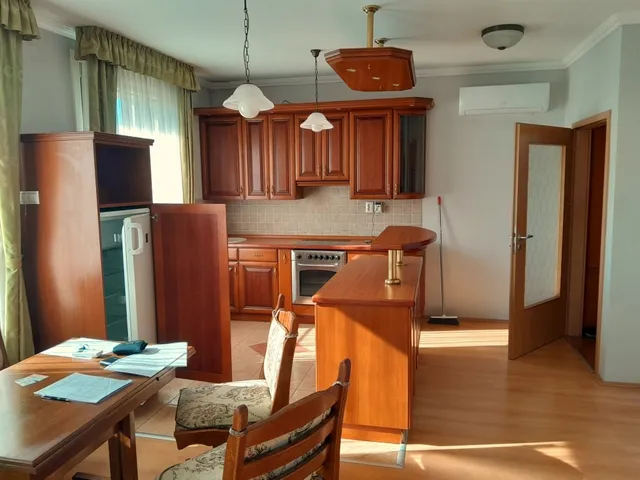 Eladó lakás Debrecen, Belváros 68 nm