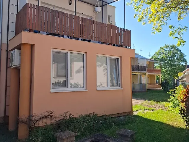 Eladó lakás Hajdúszoboszló, damjanich 42 nm