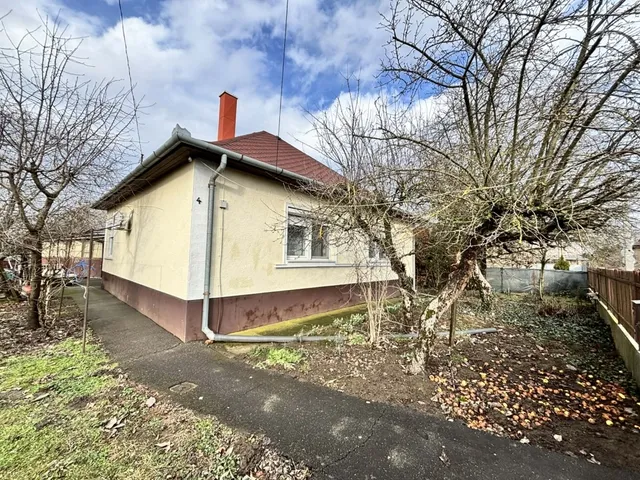 Eladó ház Debrecen, Józsa 76 nm