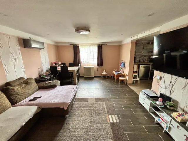 Eladó ház Nádudvar 90 nm