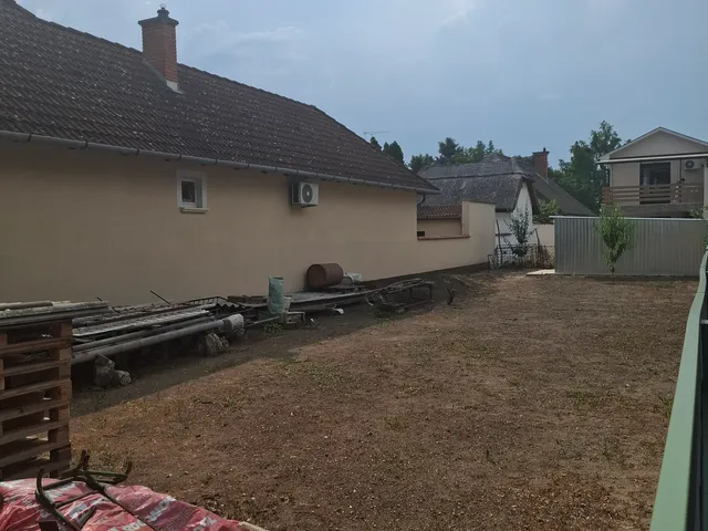 Eladó telek Hajdúszoboszló 281 nm