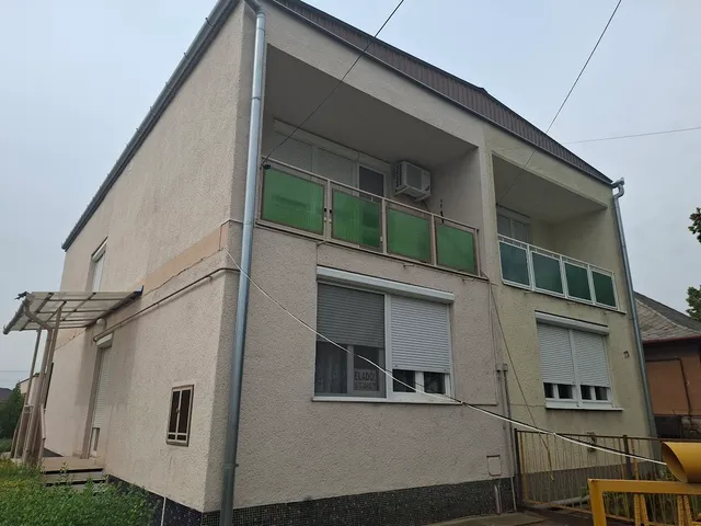 Eladó ház Debrecen, Boldogfalvikert 115 nm