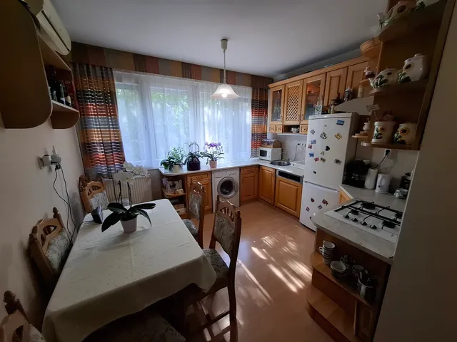 Eladó lakás Hajdúszoboszló, Belváros 59 nm
