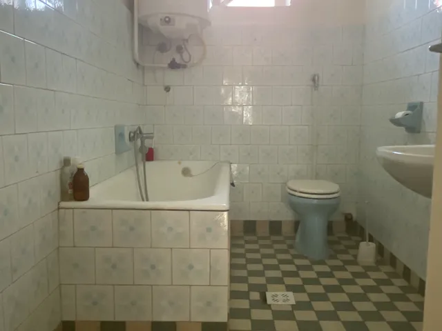 Eladó ház Szirmabesenyő, xy 127 nm