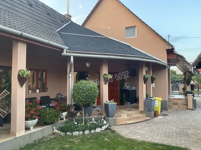 Eladó ház Miskolc, Berekalja 180 nm