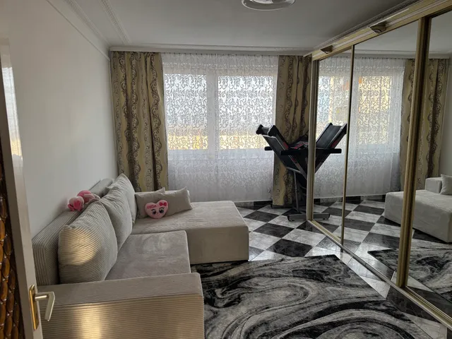 Eladó lakás Miskolc, Avas 73 nm