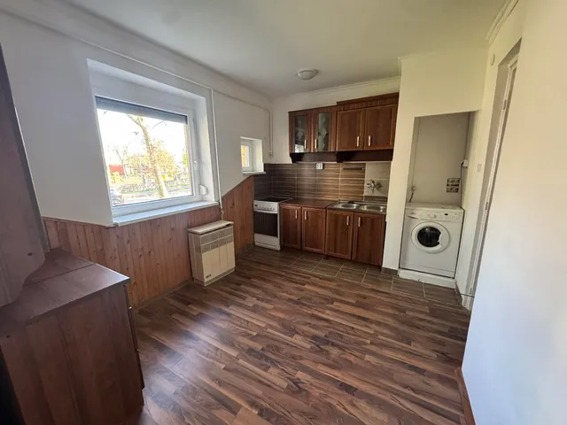 Eladó lakás Miskolc, Selyemrét 36 nm