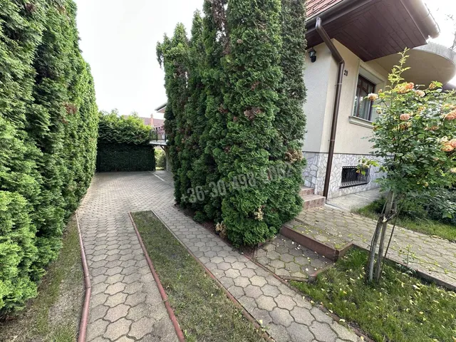 Eladó ház Miskolc, Bábonyibérc 190 nm