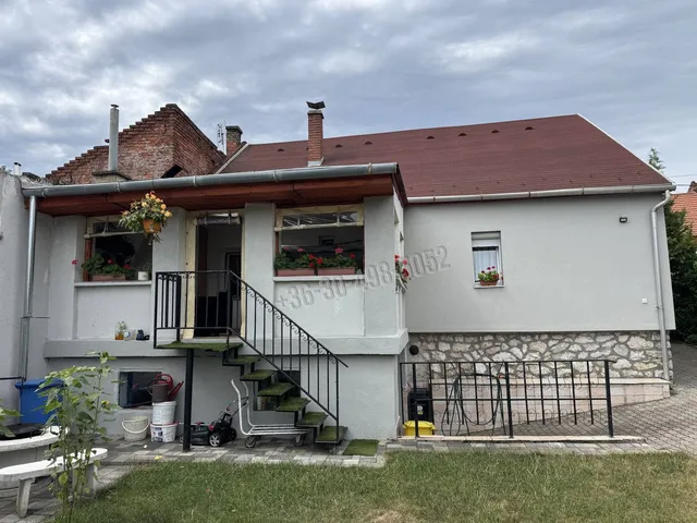 Eladó ház Miskolc, Bábonyibérc 140 nm