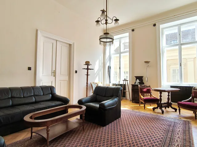 Eladó lakás Budapest IX. kerület, Belső Ferencváros 114 nm