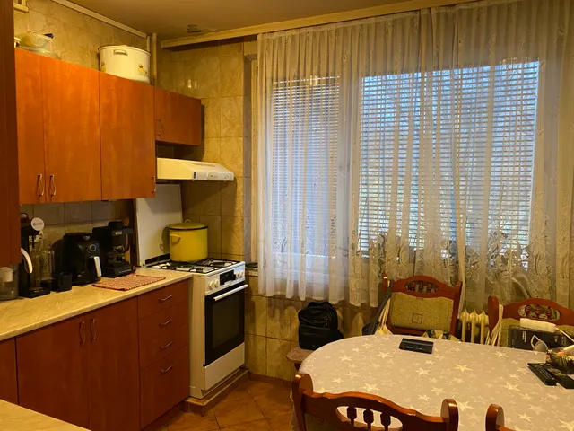 Eladó lakás Miskolc, Avas 63 nm