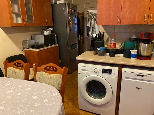 Eladó lakás Miskolc, Avas, Középszer 63 nm