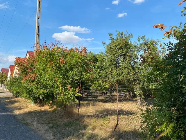 Eladó telek Halmaj 1058 nm