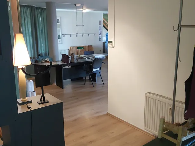 Eladó kereskedelmi és ipari ingatlan Kecskemét 85 nm