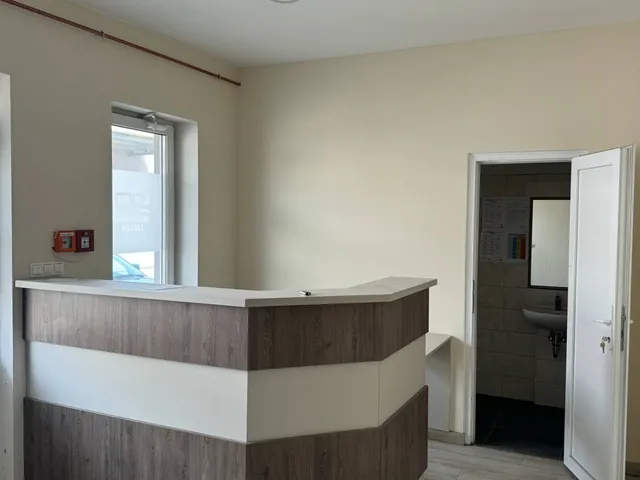 Kiadó kereskedelmi és ipari ingatlan Kecskemét 478 nm