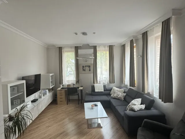 Eladó lakás Kecskemét, Belváros 66 nm