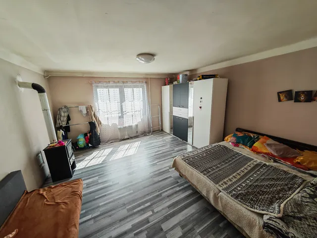 Eladó ház Főnyed 100 nm