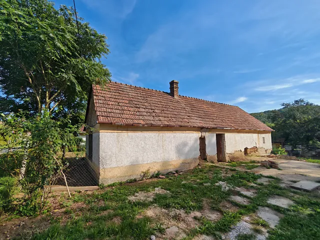 Eladó ház Kisberény 90 nm