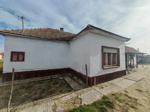 Eladó ház Görgeteg 85 nm