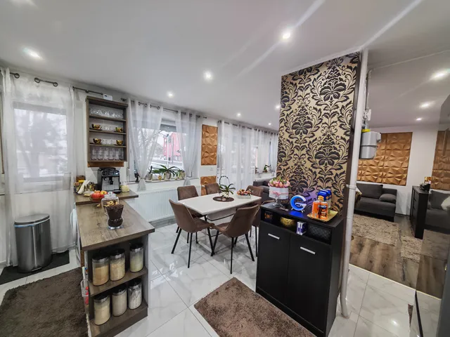 Eladó lakás Marcali 52 nm