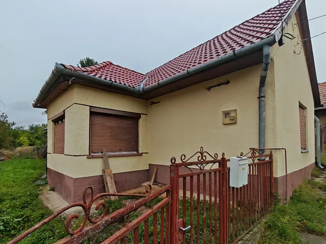 Eladó ház Igal 75 nm