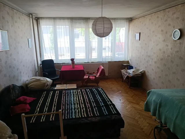 Eladó lakás Kaposvár 87 nm