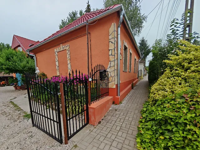Eladó ház Kehidakustány 170 nm