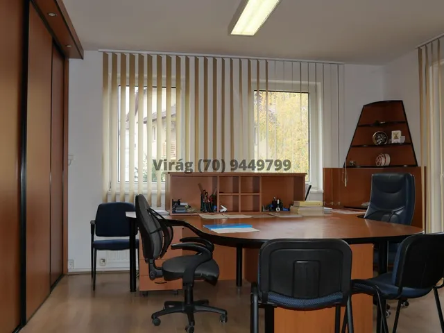 Eladó kereskedelmi és ipari ingatlan Debrecen 84 nm