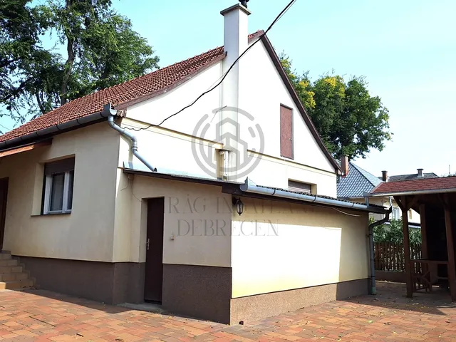 Eladó ház Debrecen 100 nm
