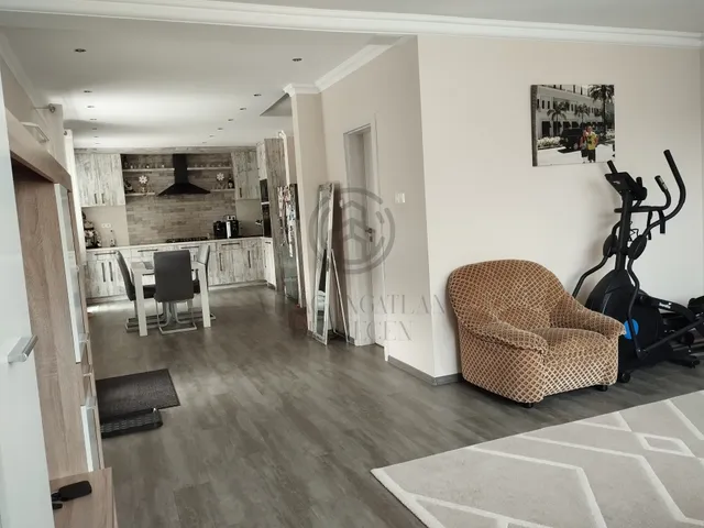 Eladó ház Debrecen 140 nm