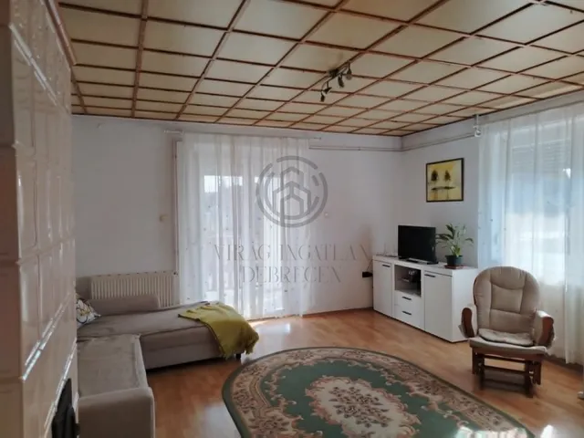 Eladó ház Debrecen 212 nm