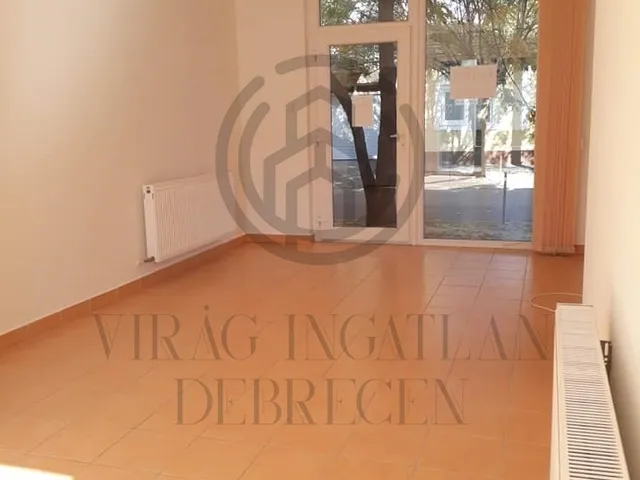 Kiadó kereskedelmi és ipari ingatlan Debrecen 41 nm