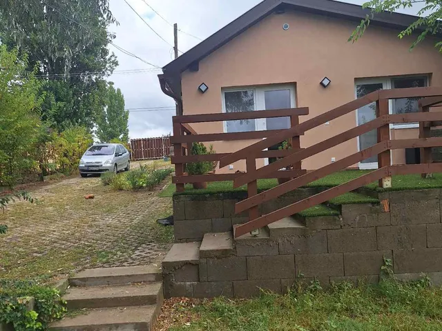 Eladó ház Budapest XXIII. kerület, Soroksár-Újtelep 100 nm