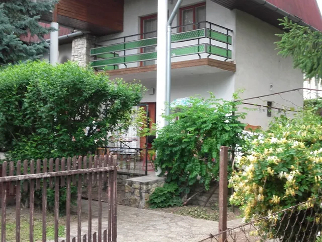 Kiadó üdülő és hétvégi ház Balatonföldvár 90 nm