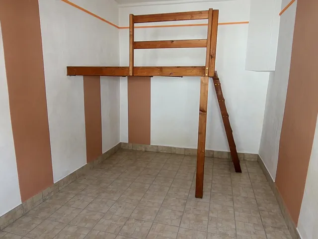 Eladó lakás Budapest XX. kerület, Kossuthfalva 27 nm